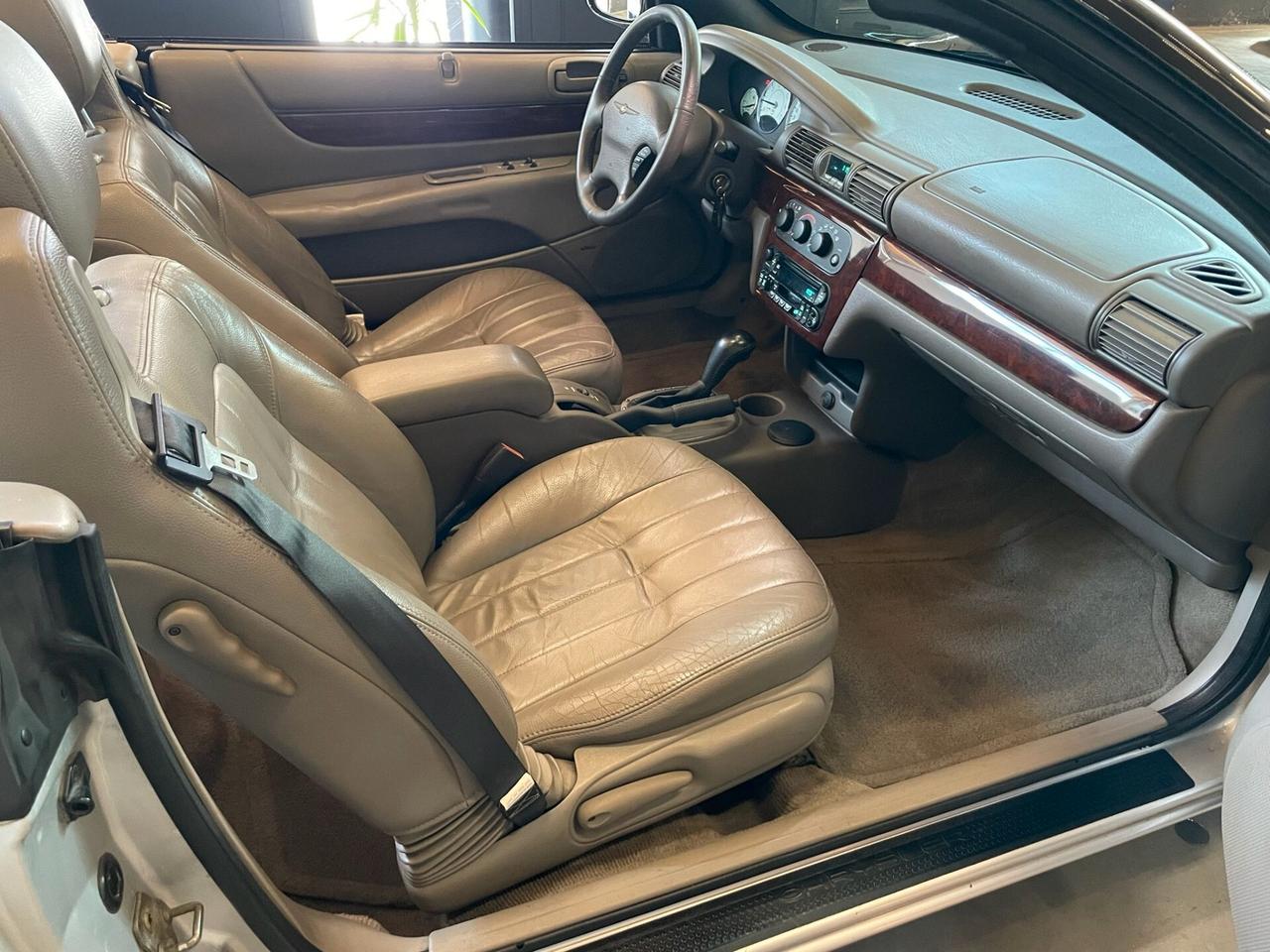 Chrysler Sebring 2.7 V6 24V cat LX Cabrio Autost.