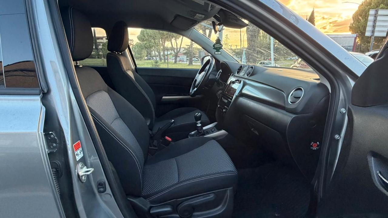 Suzuki Vitara 1.4 Hybrid Cool GPL