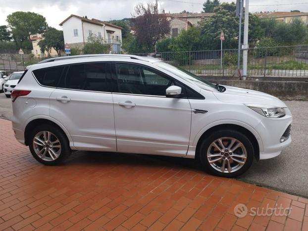 Ford Kuga 2.0 TDCI 150 CV Start&Stop Powershi...