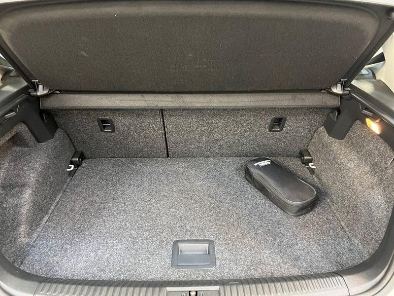 Volkswagen Polo 5ª serie 1.4 TDI 5p. Comfortline