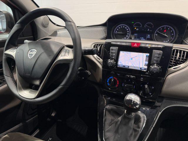 LANCIA Ypsilon 0.9 TwinAir 85CV 16900 KM DFN Silver PREZZO REALE