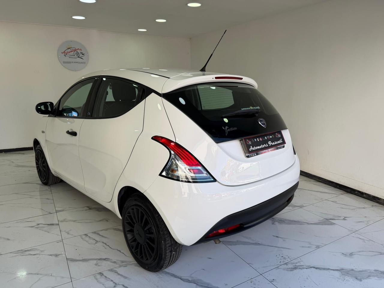 Lancia Ypsilon 1.2 69 CV 5 porte -UNIPRO-GARANTITA-2019