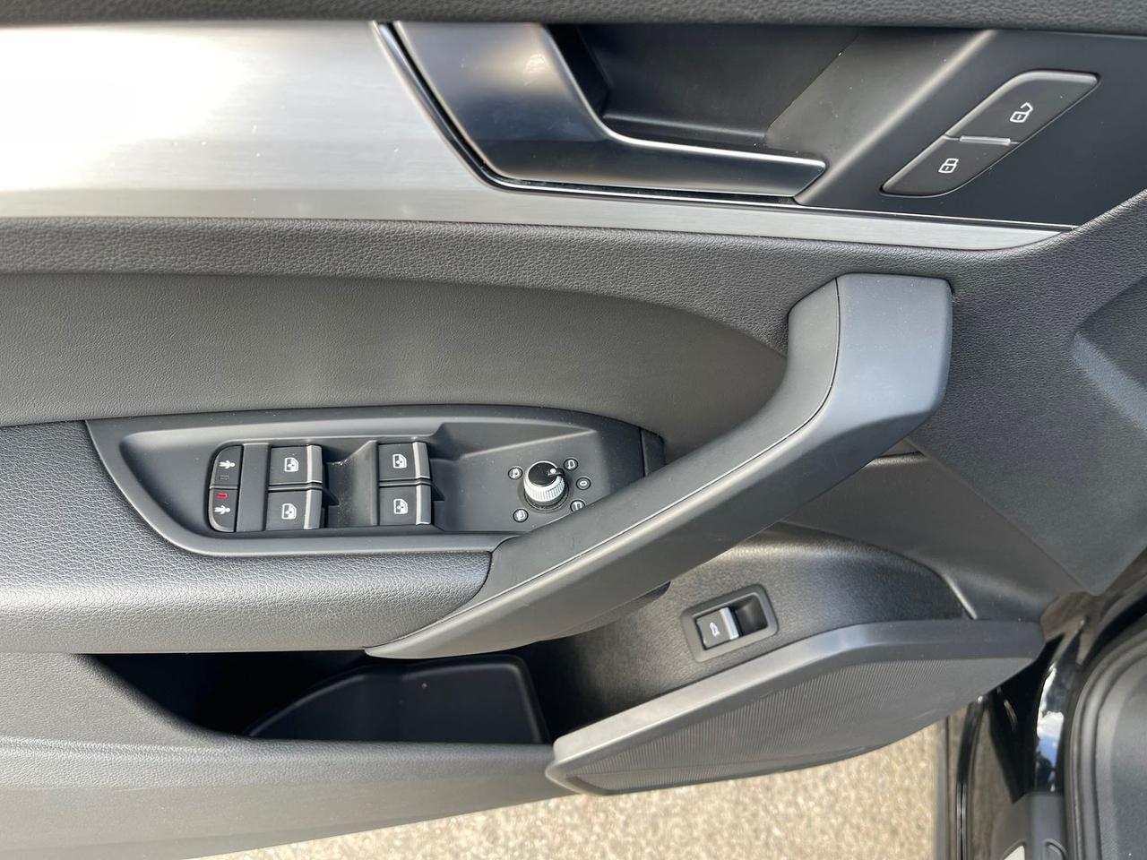 Audi Q5 2.0 40 TDI MHEV S Line #10965