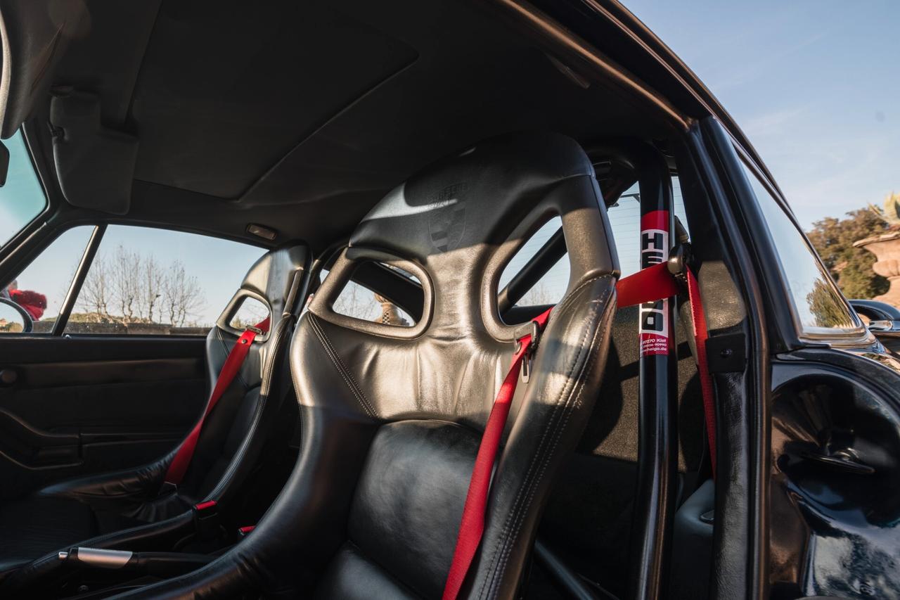 Porsche 993 Coupe KIT RS 60.000 EURO SPESI BOOK 150 PAGIN