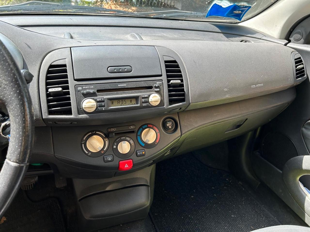 Nissan Micra C+C 1.6 16V Tekna