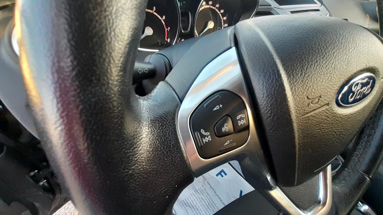 Ford Fiesta 1.4 5p. Bz.- GPL Titanium