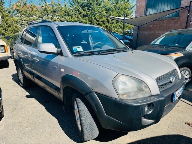 HYUNDAI TUCSON 2.0