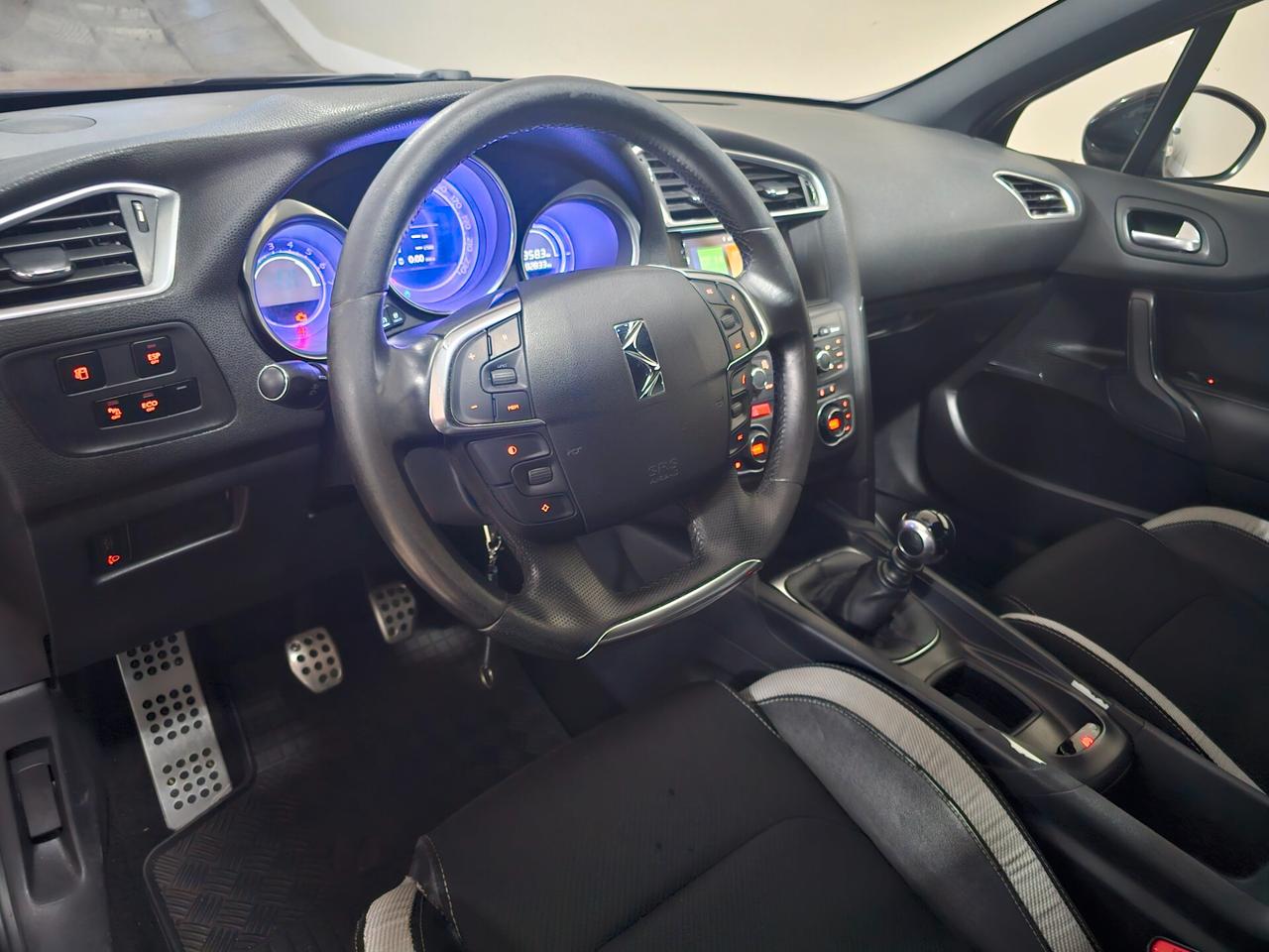 Ds DS4 4 1.6 e-HDi 110 airdream CMP6 So Chic