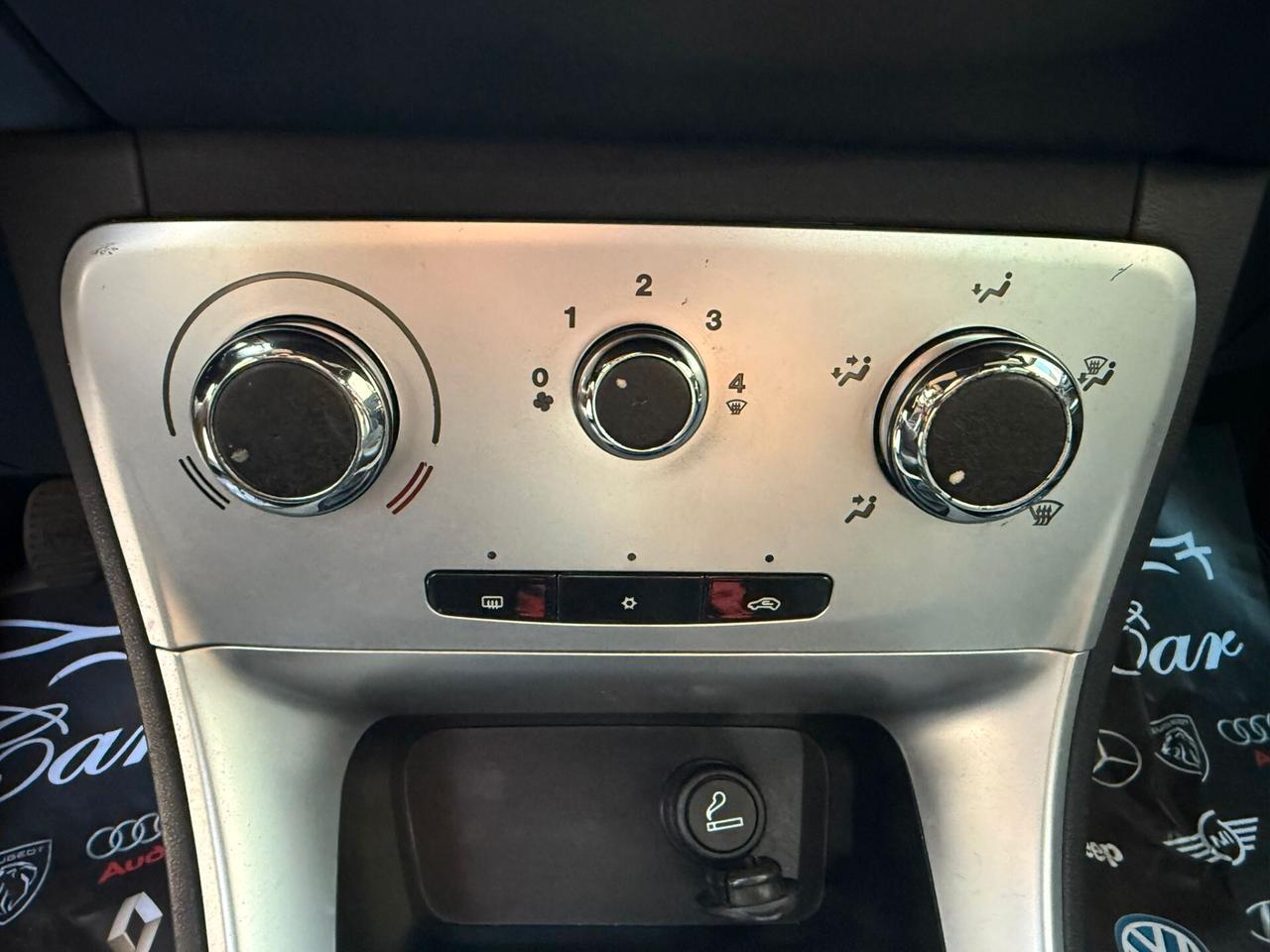 LANCIA DELTA PLATINO 1.6 MJT 120CV ALCANTARA NAVI CAM ANNO 2011