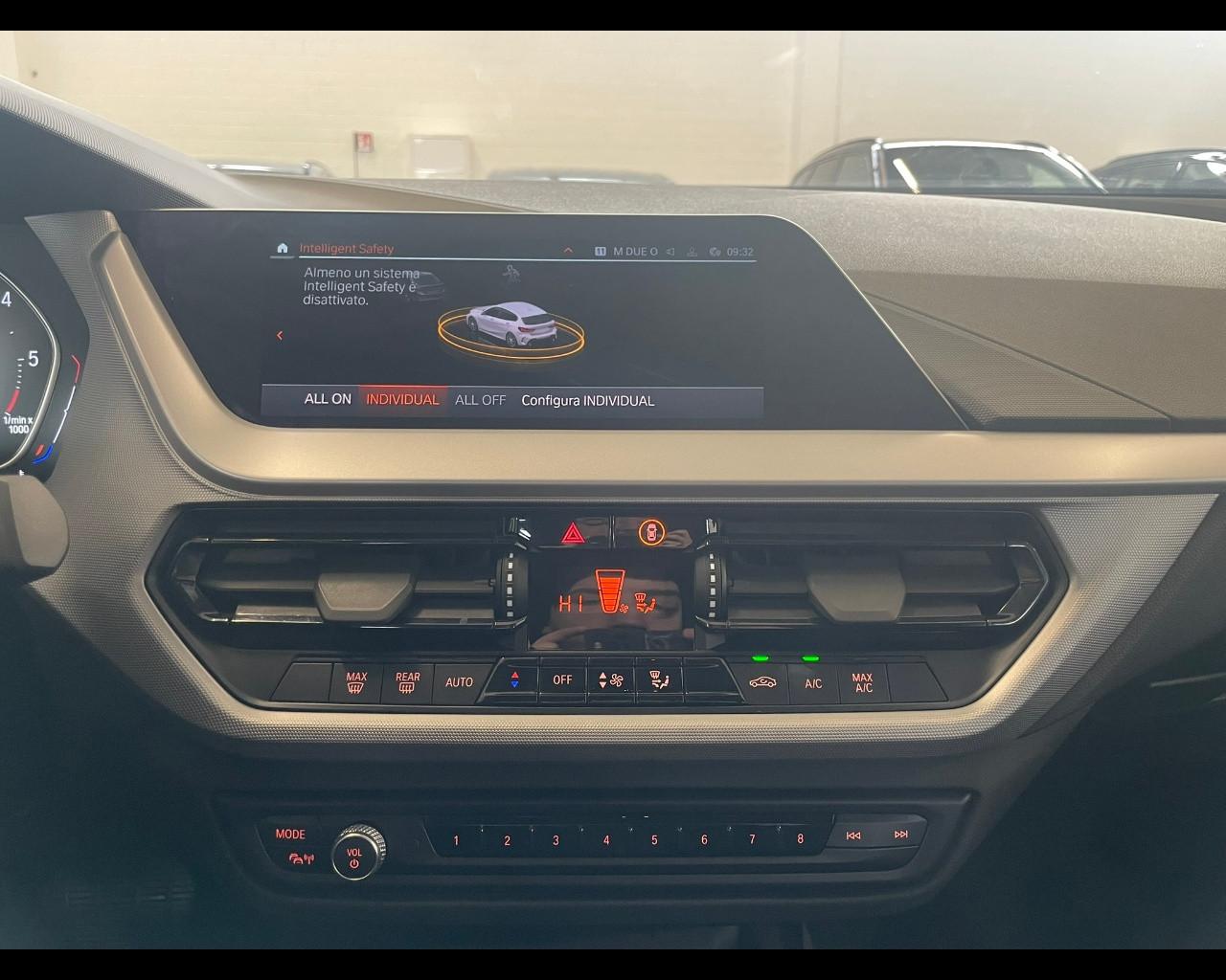 BMW Serie 1 (F40) - 116d 5p. Msport Exterior