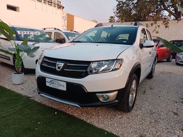 Dacia Sandero Stepway 900 TCe PERFETTA - 2015