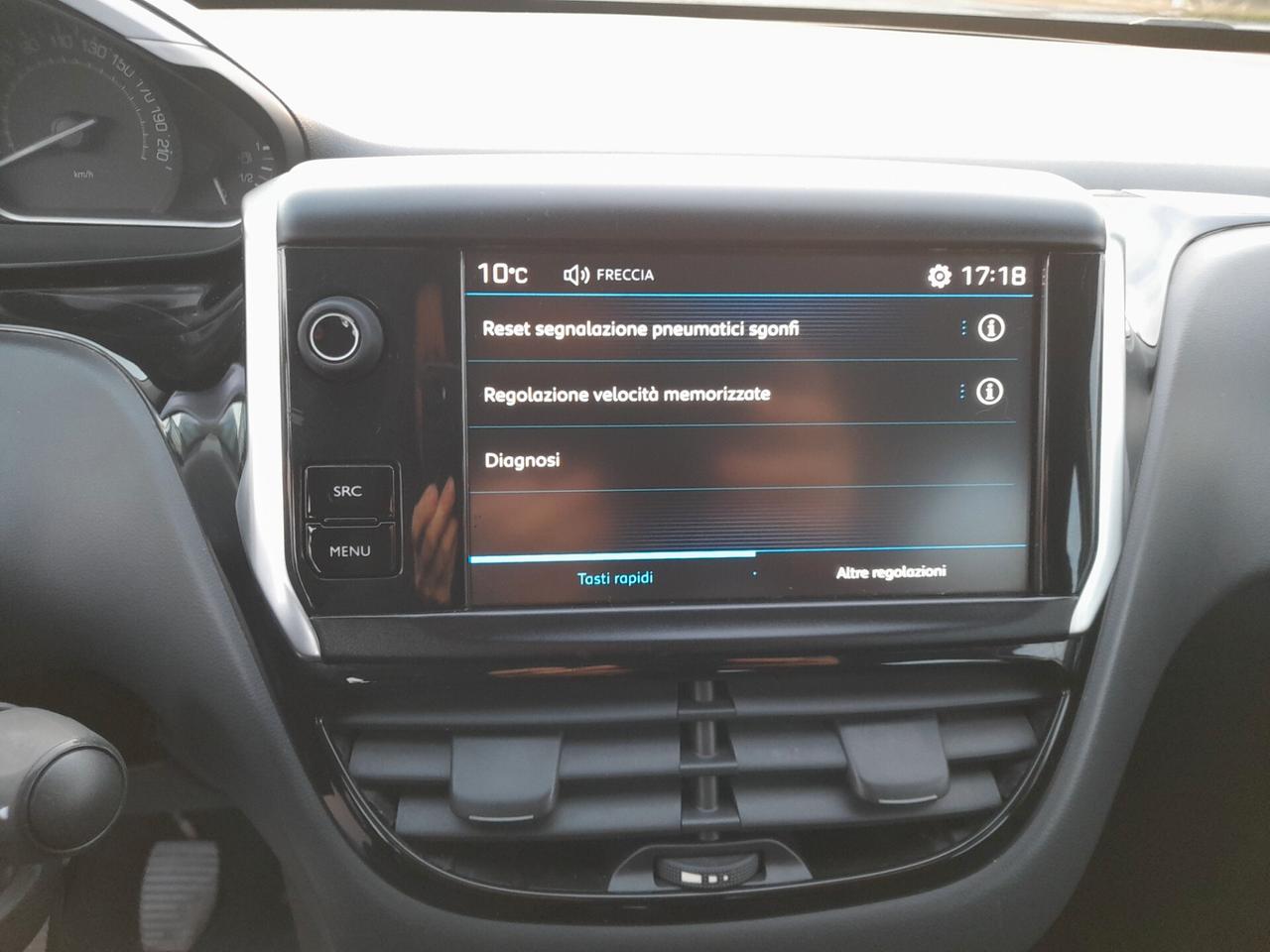 Peugeot 208 -1.6 BlueHDi 75 5 porte Allure