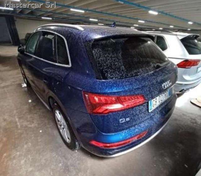 AUDI Q5 Q5 50 2.0 tfsi e Business quattro 299cv- GB027RD