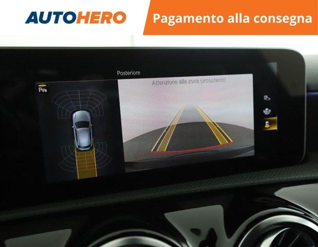 MERCEDES-BENZ A 180 Automatic Premium