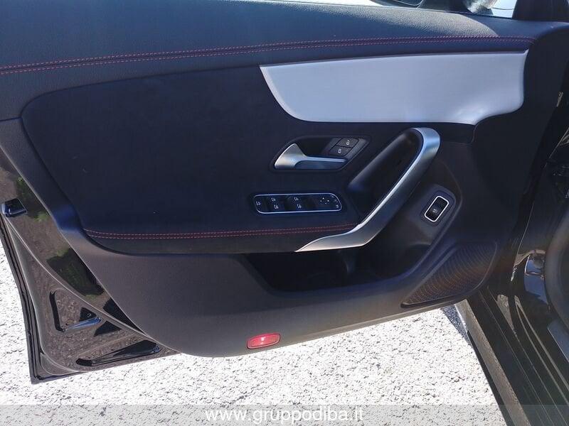 Mercedes-Benz CLA S.Brake CLA Sh.Brake - X118 2019 B 200 Premium auto