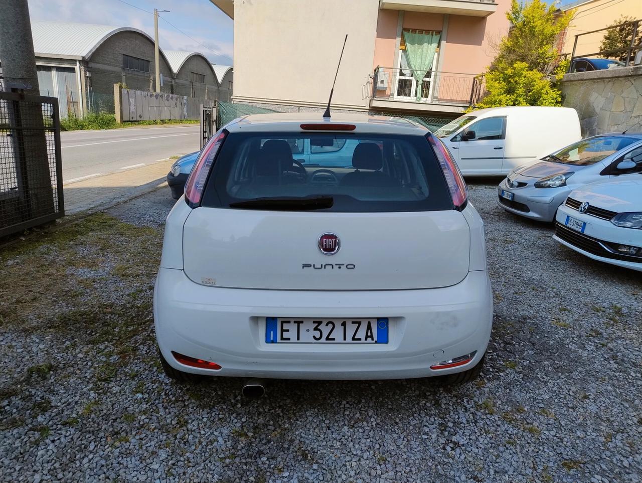 Fiat Punto 1.3 MJT II 75 CV 5 porte Lounge Euro6 NEOPATENTATI