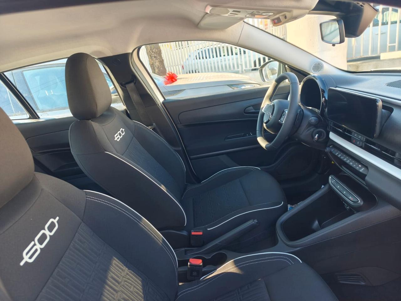 FIAT 600Hybrid 100CV *PROMO*