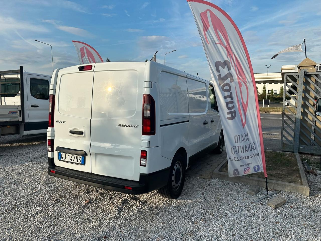 Renault Trafic T27 2.0 dCi 110CV PC-TN Furgone
