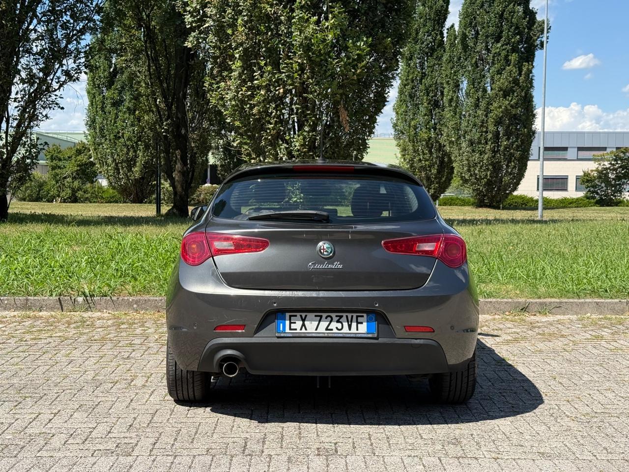 Alfa Romeo Giulietta 1.6 JTDm-2 105 CV Distinctive