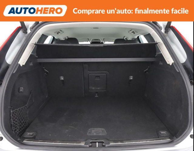 VOLVO XC60 B4 (d) AWD Geartronic Inscription