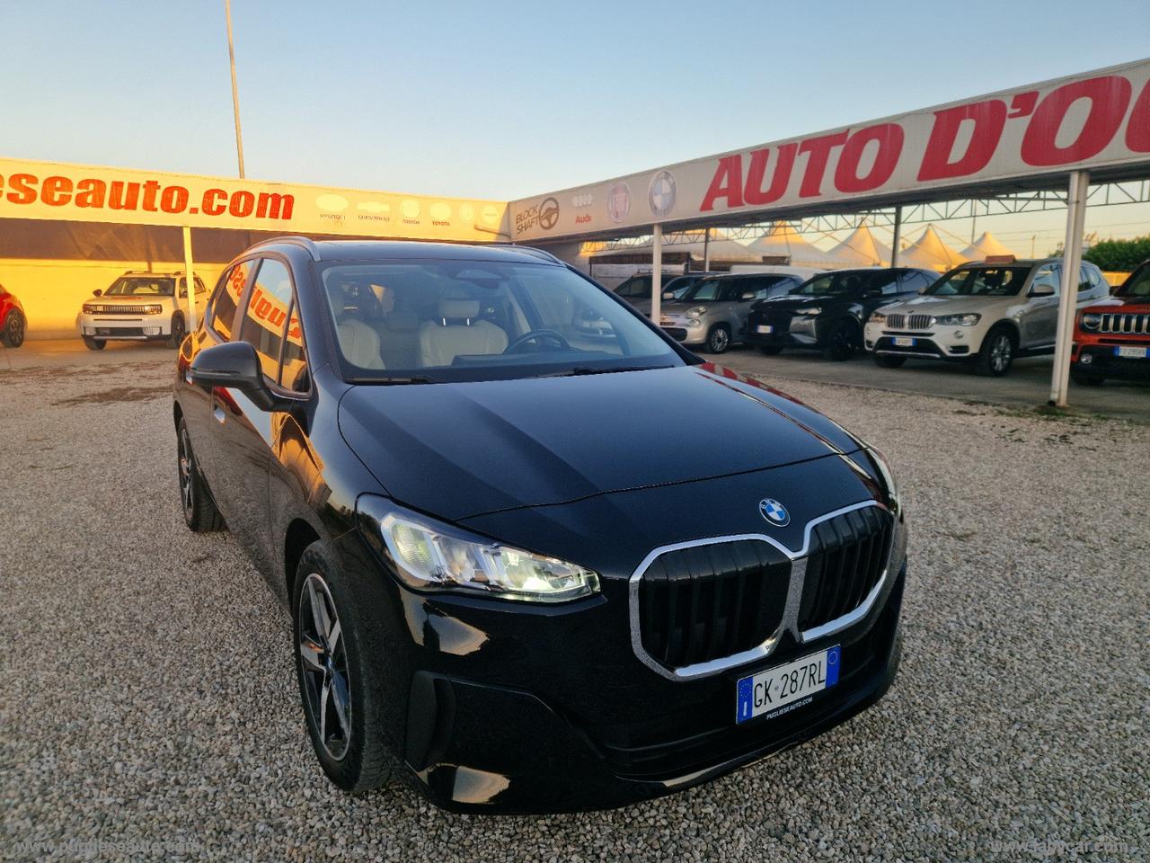BMW 218d Active Tourer TETTO
