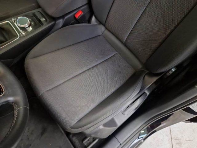 AUDI Q2 35 TFSI Business