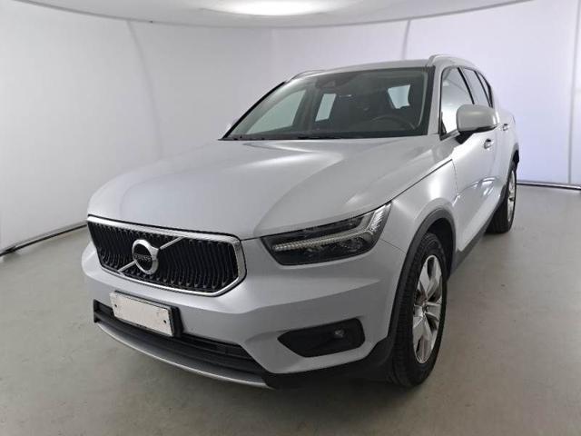 VOLVO XC40 D3 AWD Geartronic Momentum N1 N°GB110