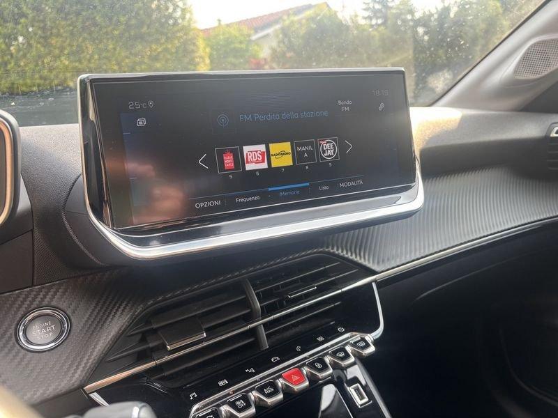Peugeot 208 NEOP. CINGHIA NUOVA 1.2 Benzina 100cv