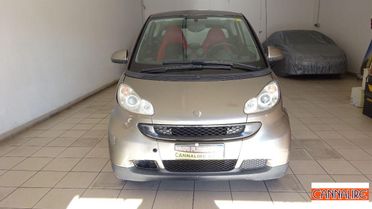 SMART - Fortwo - 1000 52 kW coupé limited one
