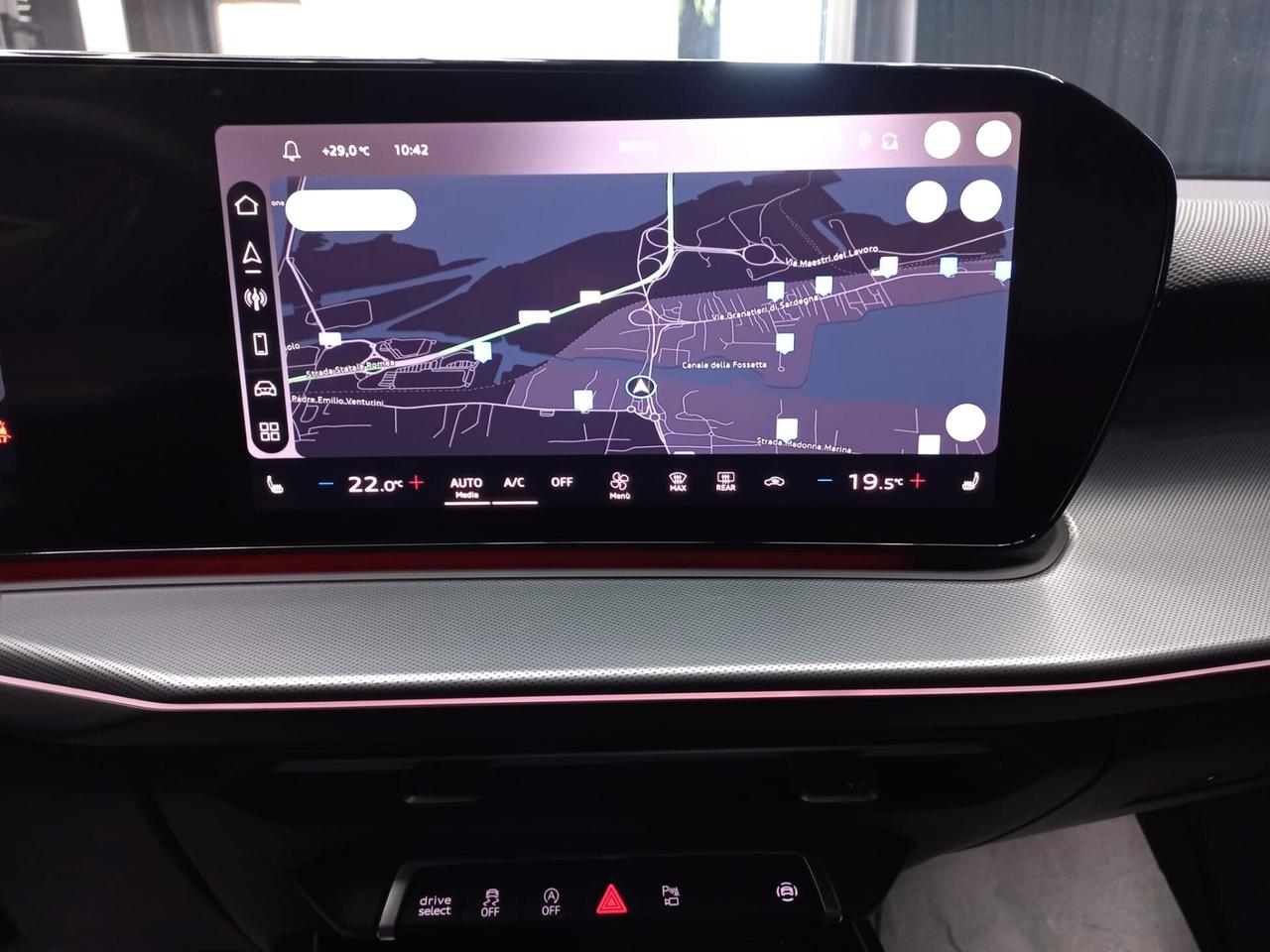 Audi Q3 TFSI 110 kW mHEV S tronic Line edition