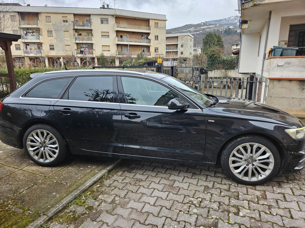 Audi A6 Avant 2.0 TDI 190 CV ultra S LINE