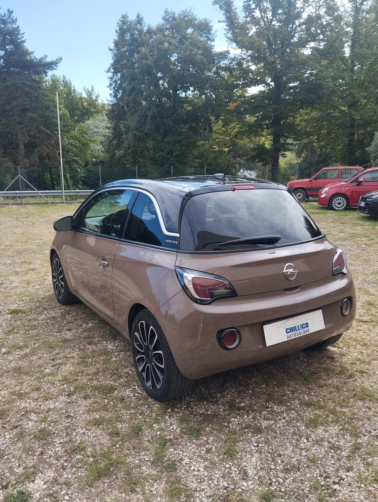 Opel Adam 1.4 87 CV GPL Tech Unlimited
