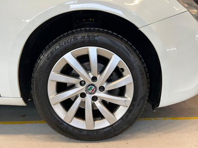ALFA ROMEO Giulietta 1.4 Turbo 120 CV GPL Distinctive