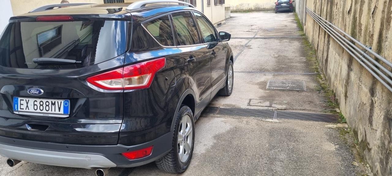 Ford Kuga 2.0 TDCI 115 CV 2WD Titanium