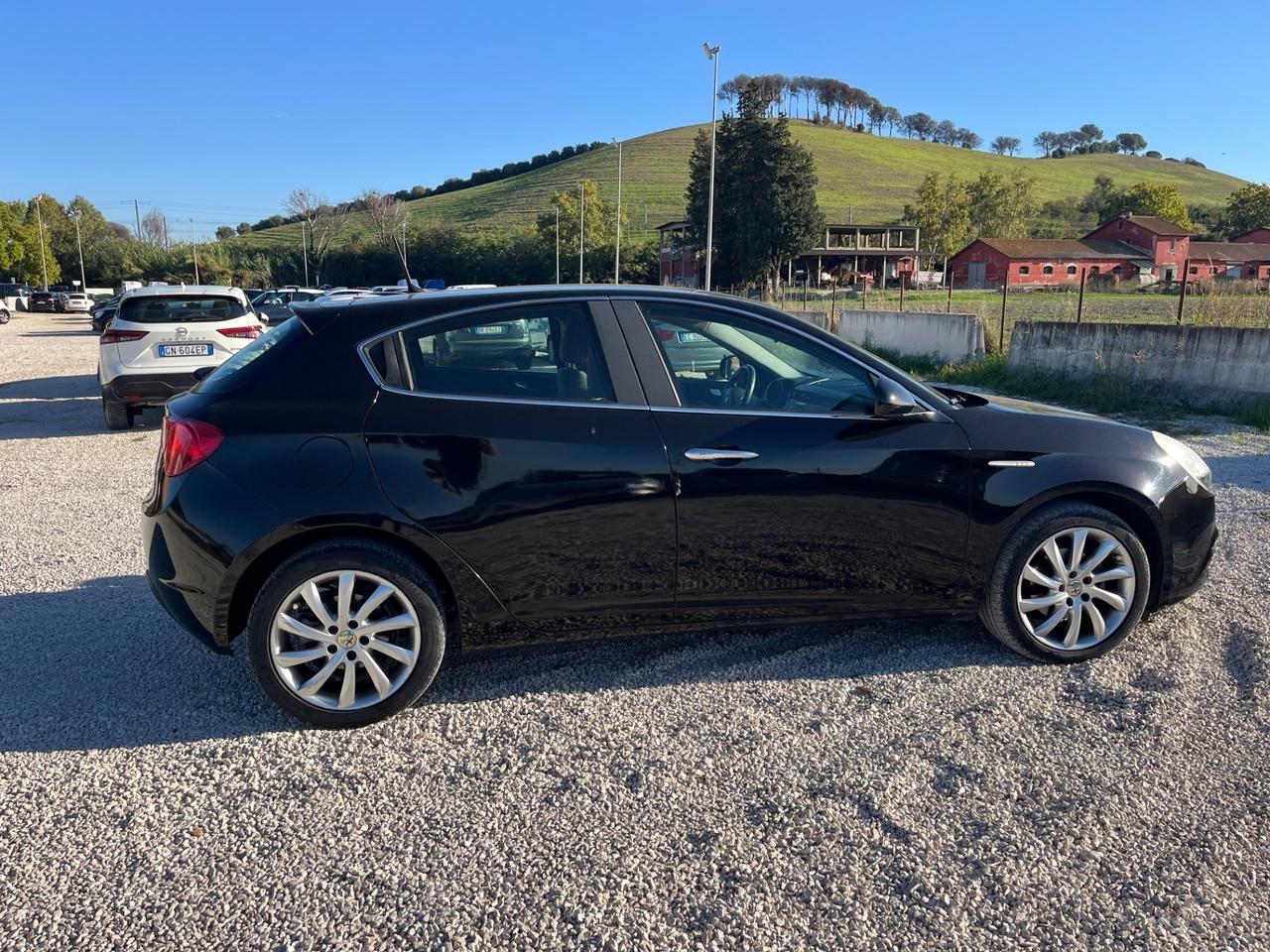 Alfa Romeo Giulietta 1.6 JTDm-2 105CV Business