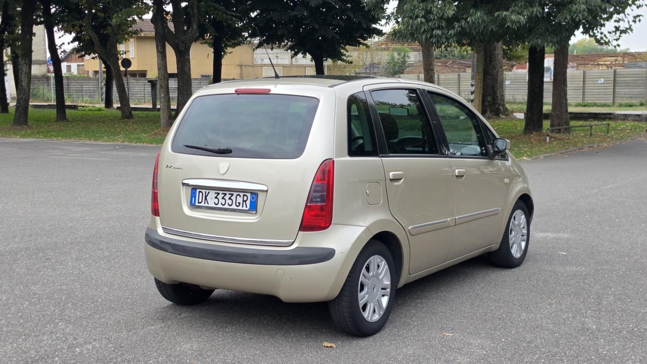 Lancia MUSA 1.4BENZINA 2007