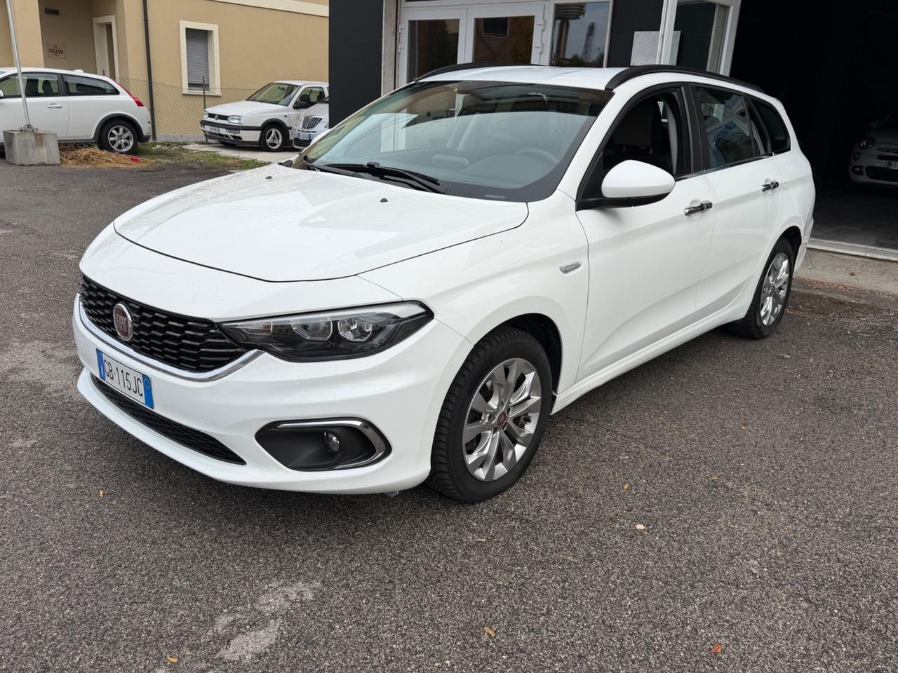 Fiat Tipo 1.6 Mjt S&S 5 porte Lounge