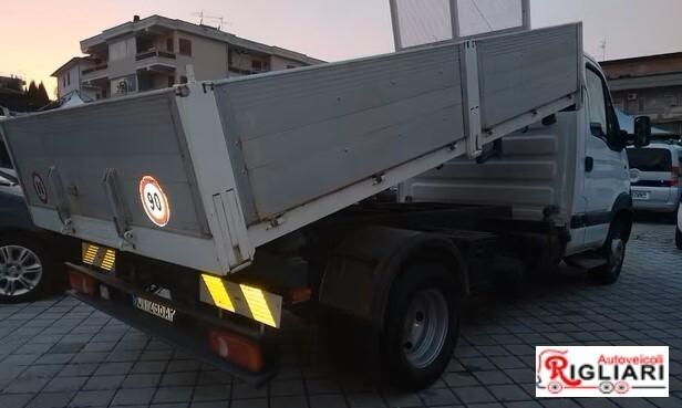 Renault Mascott portata 28q peso complessivo 50q