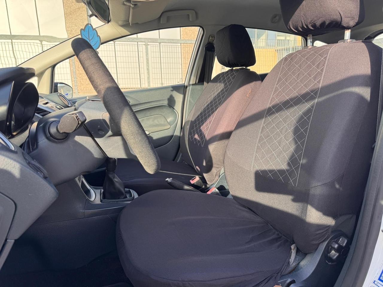 Ford Fiesta 1.4 TDCi Business GARANZIA 12 m