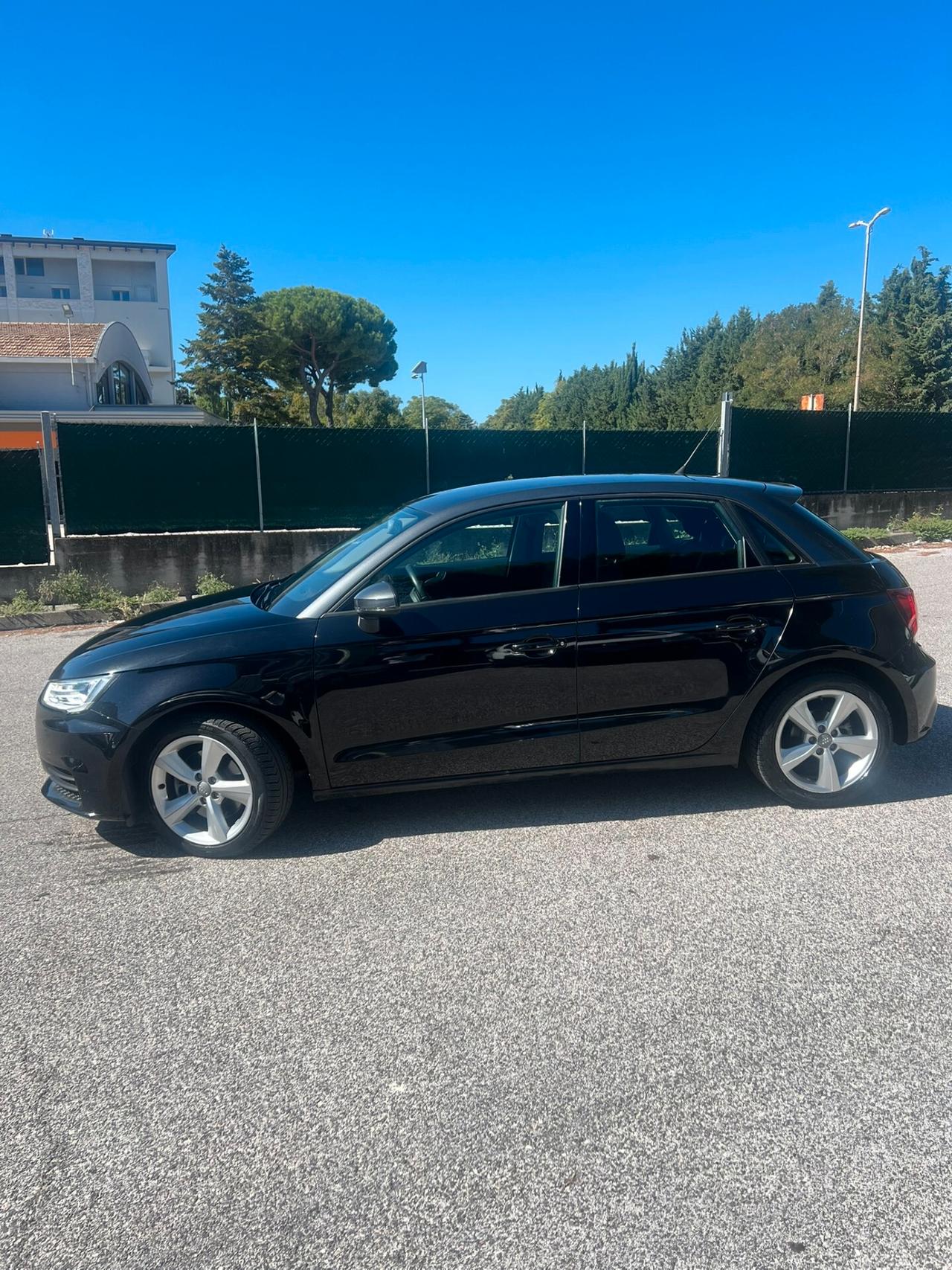Audi A1 SPB 1.6 TDI 116 CV Design