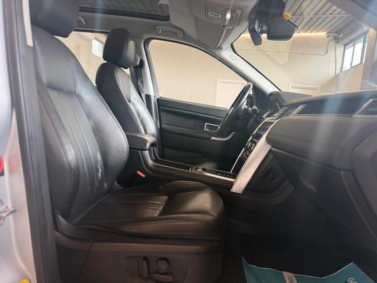 Land Rover Discovery Sport 2.0 TD4 180 CV HSE