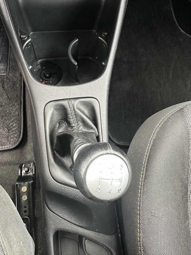 KIA Picanto 1.0 12V 5 porte Glam Collection OK NEOPATENTATO