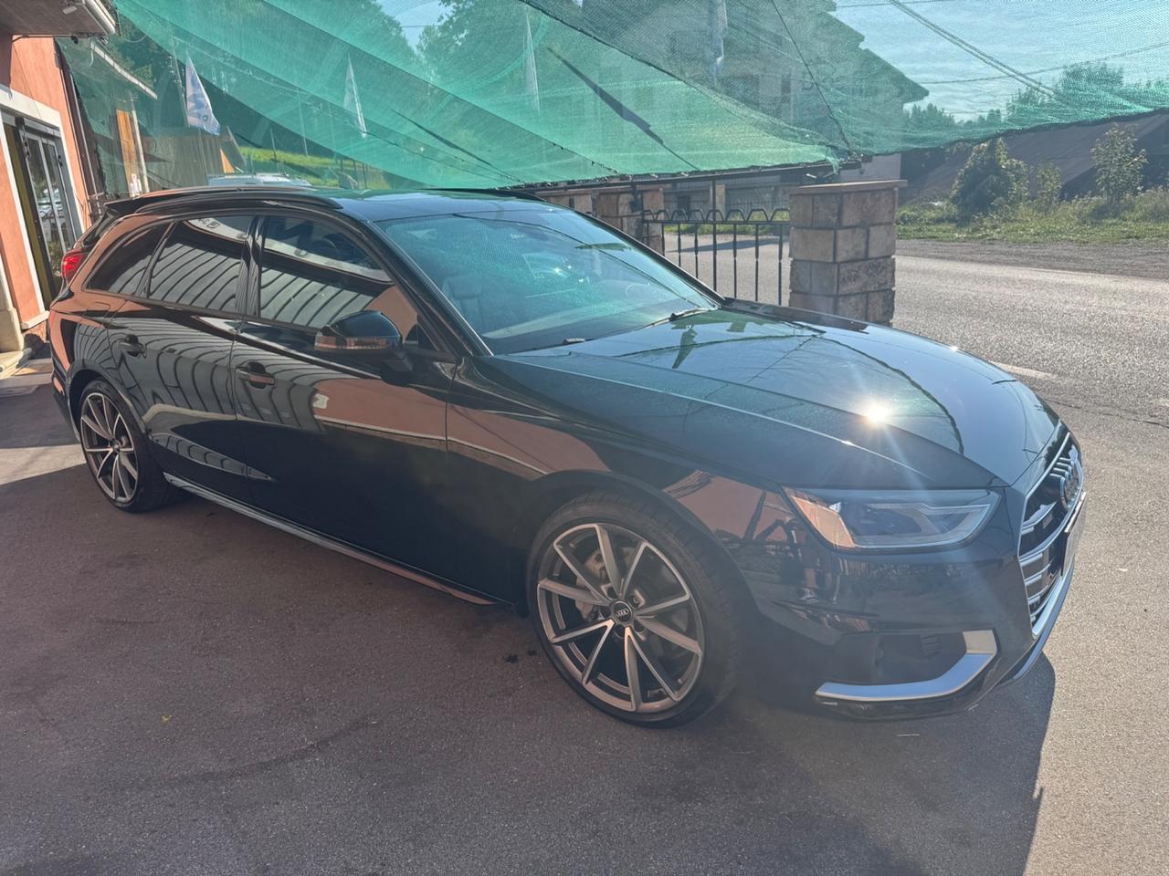 Audi A4 Avant 40 TDI quattro S tronic line edition