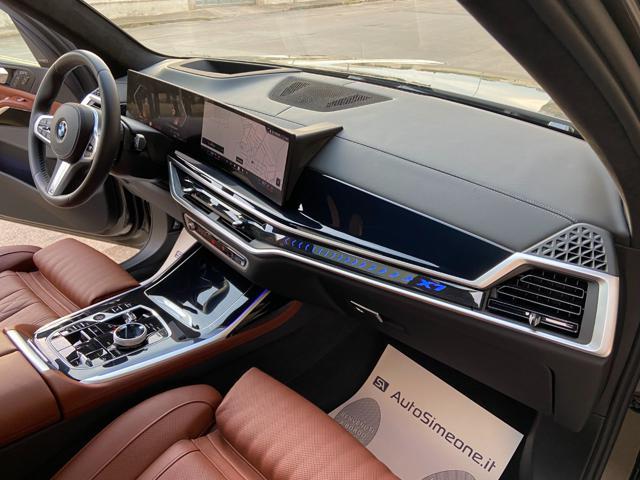 BMW X7 xDrive40d 48V Msport Pro TETTO APR/PAN