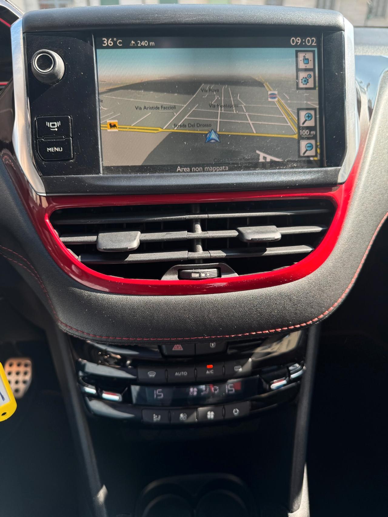 Peugeot 208 1.6 THP 200 CV 3 porte GTi
