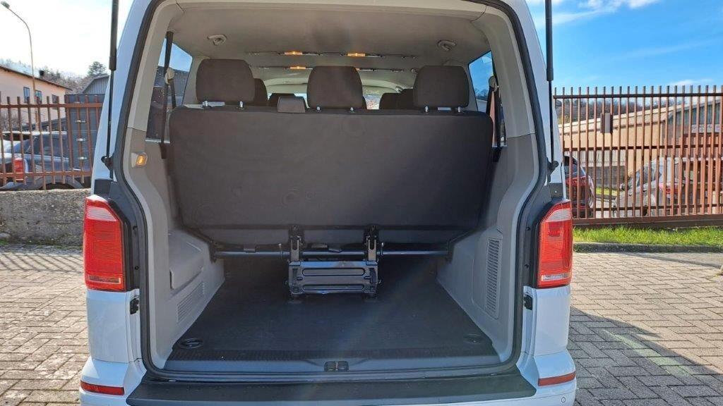Volkswagen Transporter 2.0 TDI PC Kombi