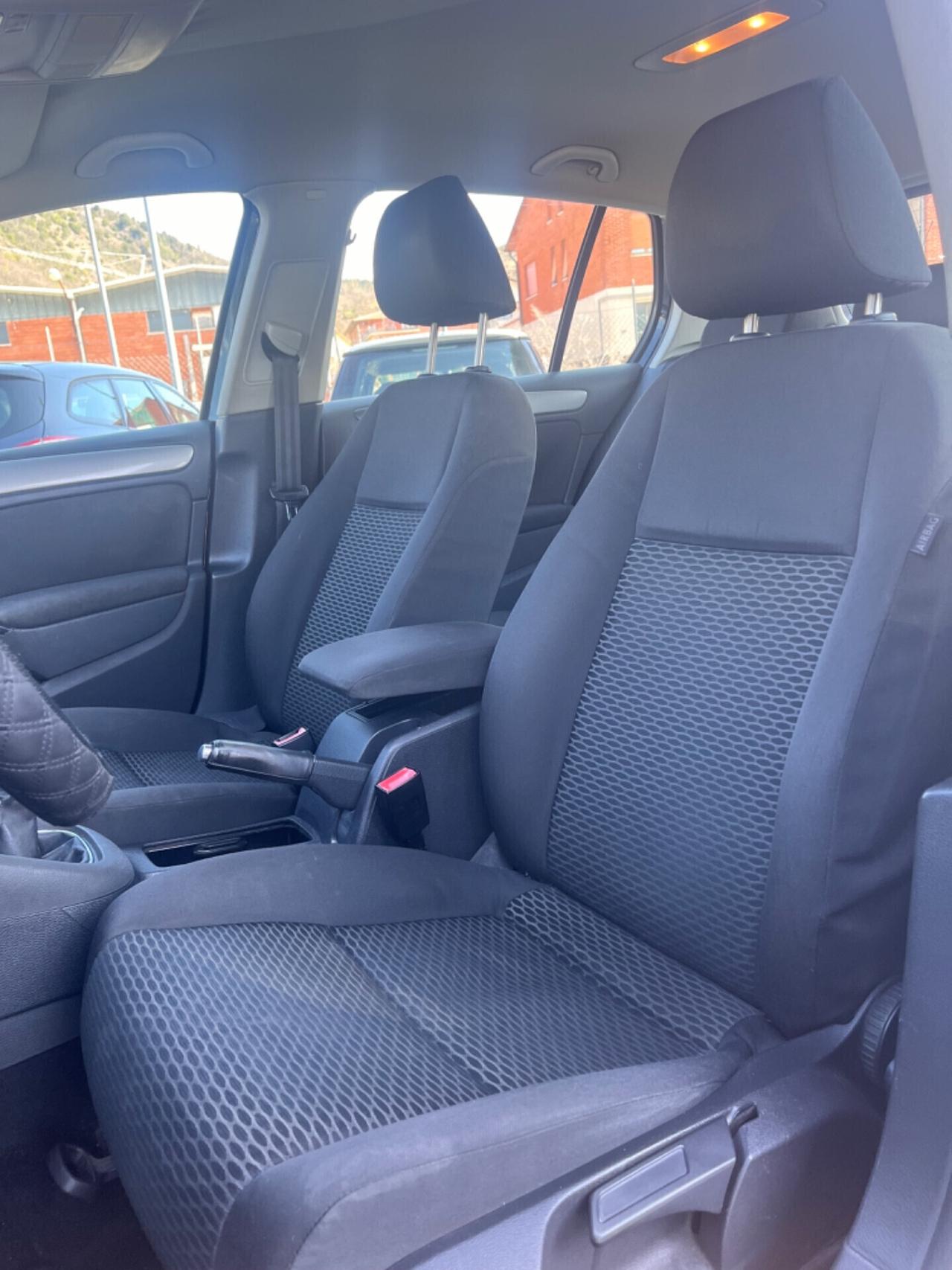 Volkswagen Golf 6 2.0 TDI 110CV SI NEOPATENTATI