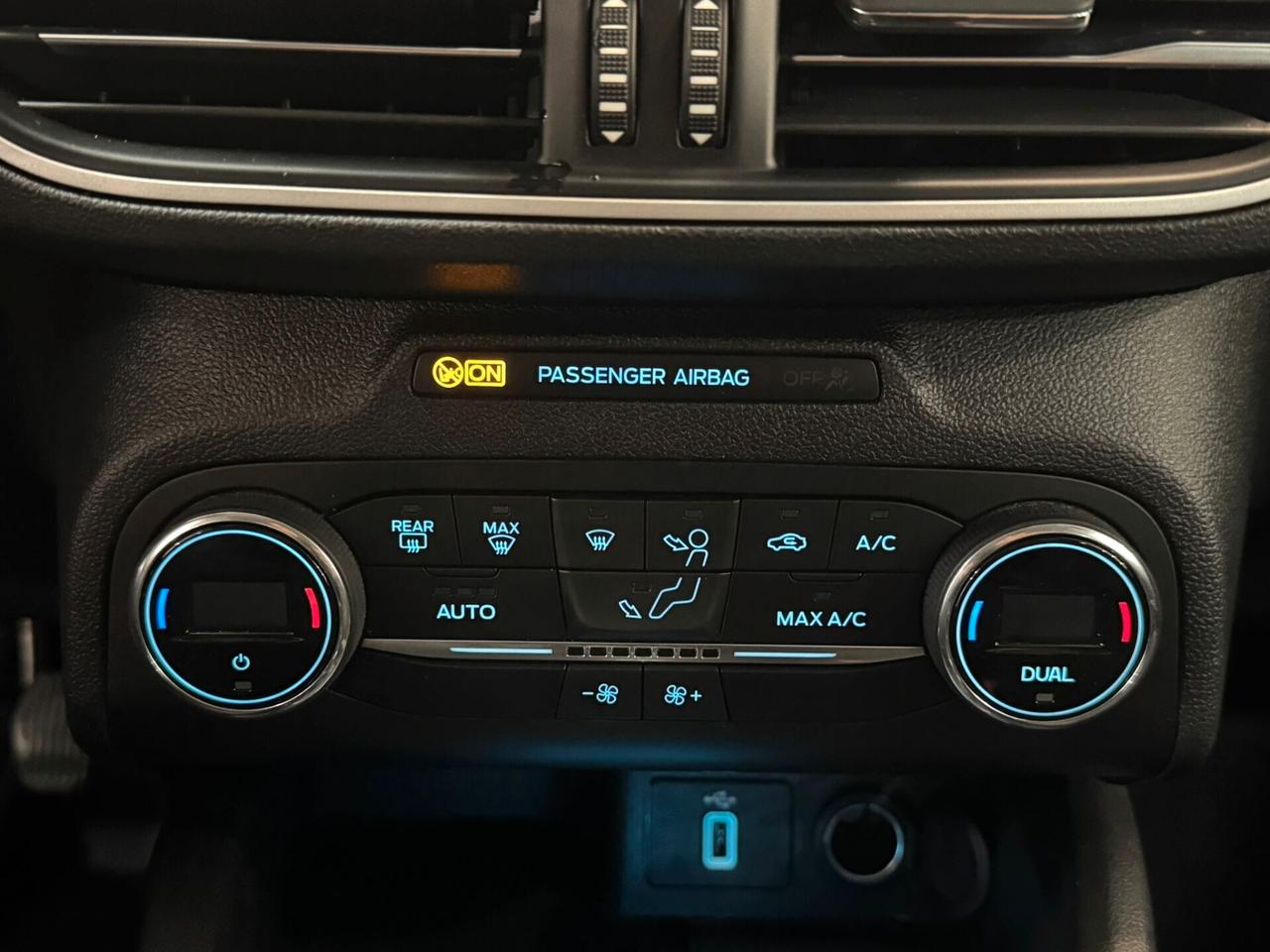 Ford Focus 1.5 EcoBlue 120 CV SW Business