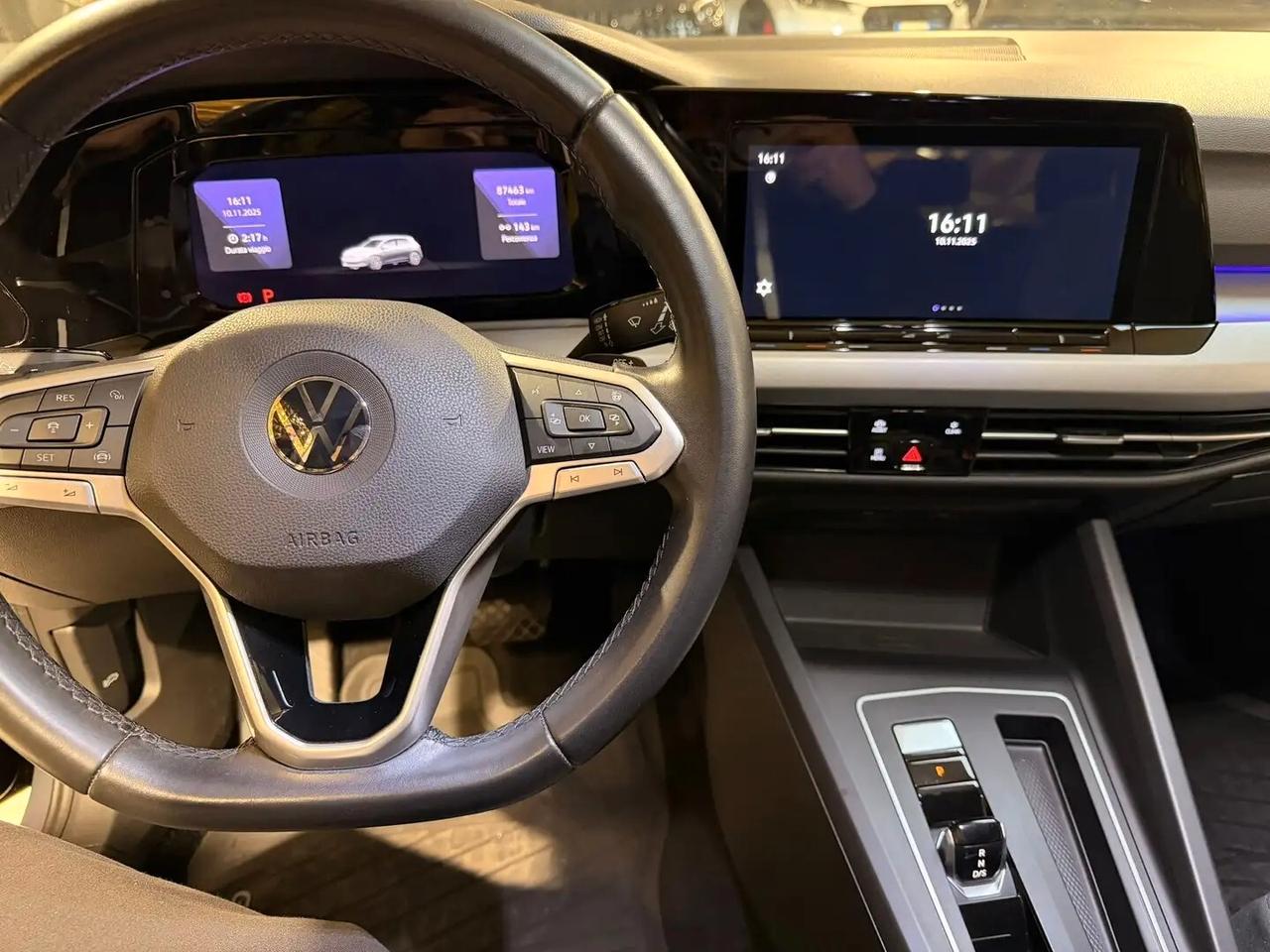 Volkswagen Golf 2.0 TDI 150 CV DSG SCR R-Line