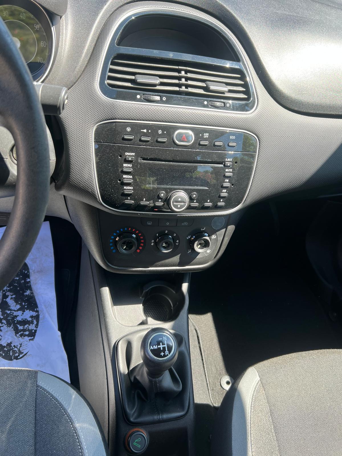 Fiat Punto 5 Porte Punto 5p 1.4 Lounge s&s aUTOMATICA